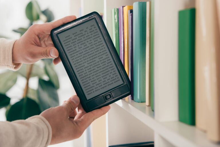 Digital product with Master Resell Rights displayed on an e-reader.